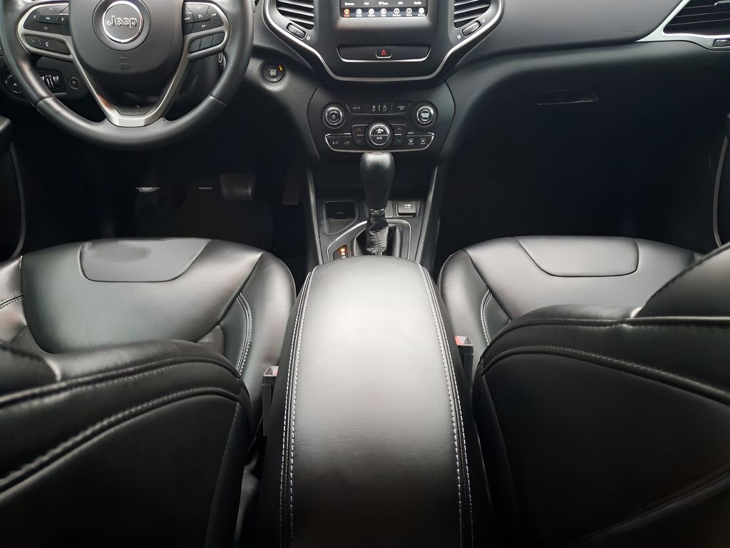 Used Car 2019 Jeep Cherokee  Latitude Plus For Sale Under $20,000 In Austin, Texas