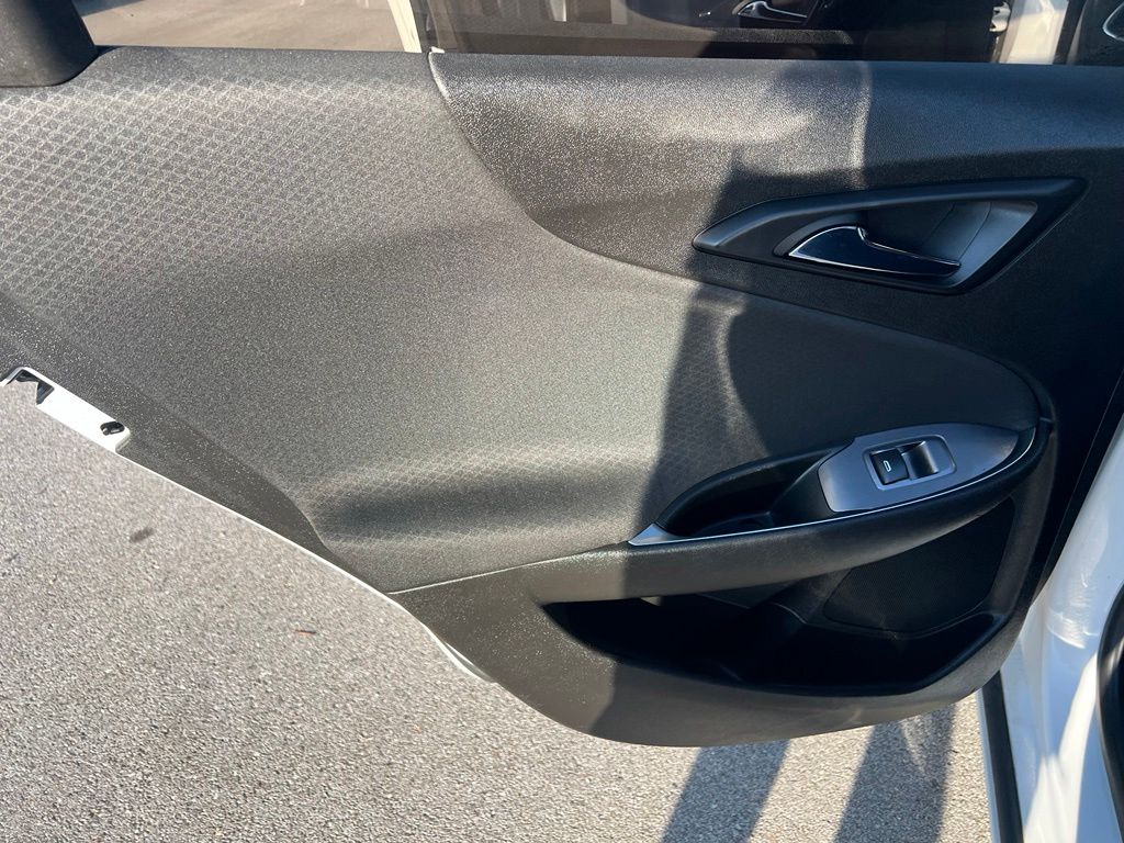 Used 2018 Chevrolet Malibu Sedan
