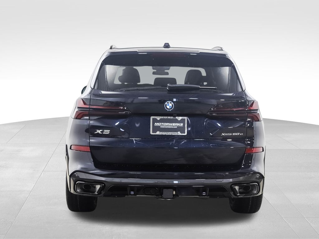 Thumbnail: 2026 BMW X5 - 4