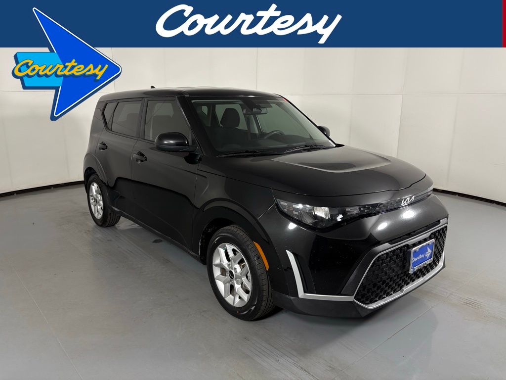 2024 Kia Soul LX FWD