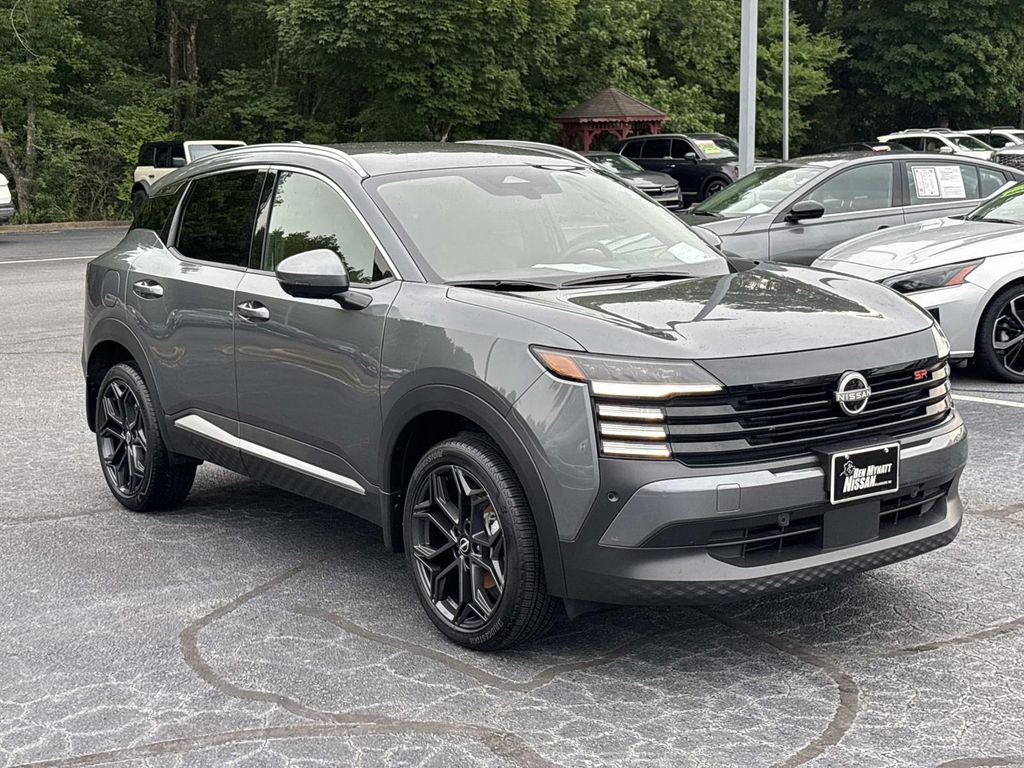 Gray (Gun Metallic) 2025 Nissan Kicks SUV / Crossover Front-Wheel Drive Continuously Variable Transmission