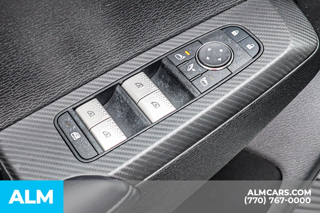 Used 2025 Silver Mitsubishi SE image 50