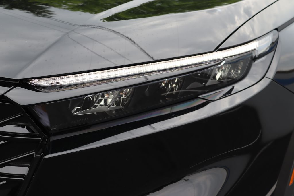 2026 Honda CR-V Sport Touring 9