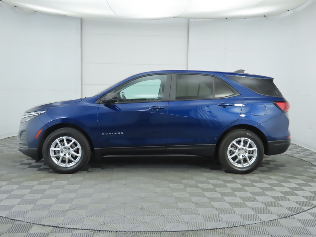 Thumbnail: 2023 Chevrolet Equinox - 8