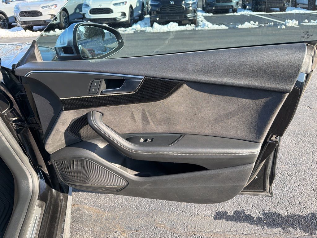 Thumbnail: 2018 Audi S5 - 27