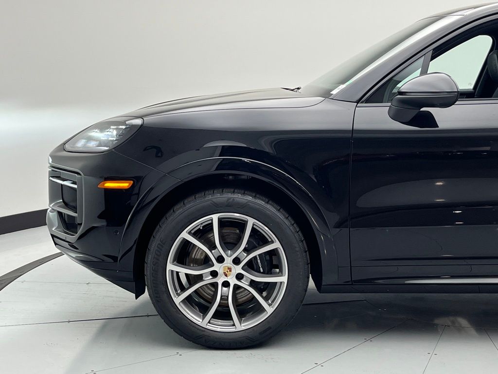 2025 Porsche Cayenne  29