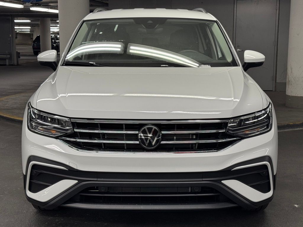 2024 Volkswagen Tiguan 2.0T SE 27