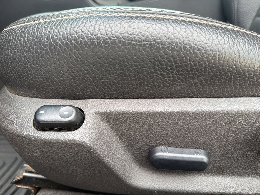 2011 Ford Mustang V6 Premium