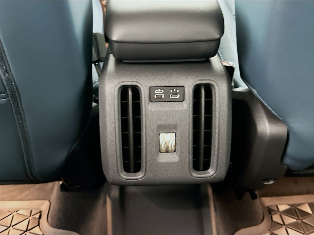 Thumbnail: 2026 MINI Cooper Countryman - 18