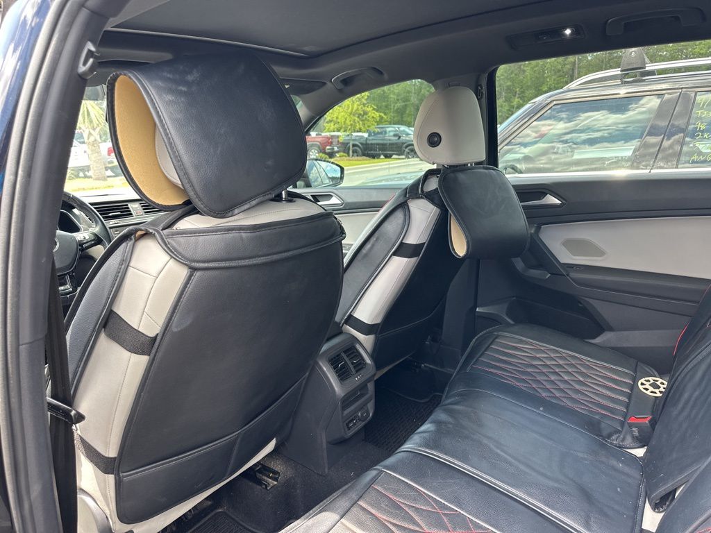 2019 Deep Black Pearl Volkswagen Tiguan 2.0T SEL R-Line FWD SUV