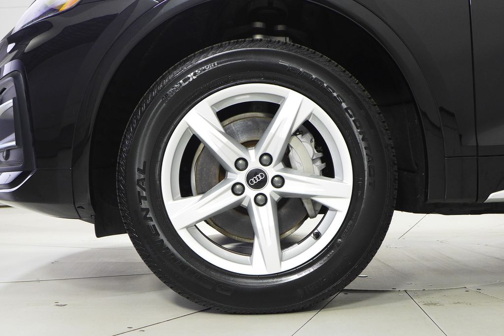 Thumbnail: 2023 Audi Q5 - 5