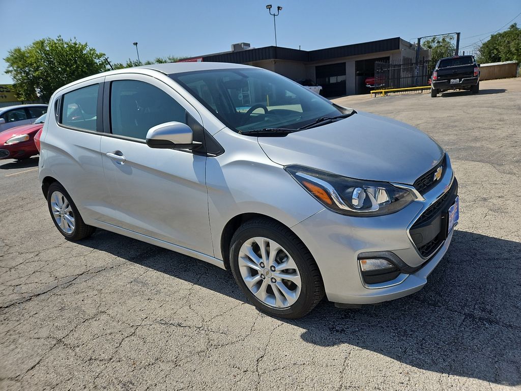 Silver Ice Metallic 2022 Chevrolet Spark Hatchback Front-Wheel Drive Continuously Variable Transmission