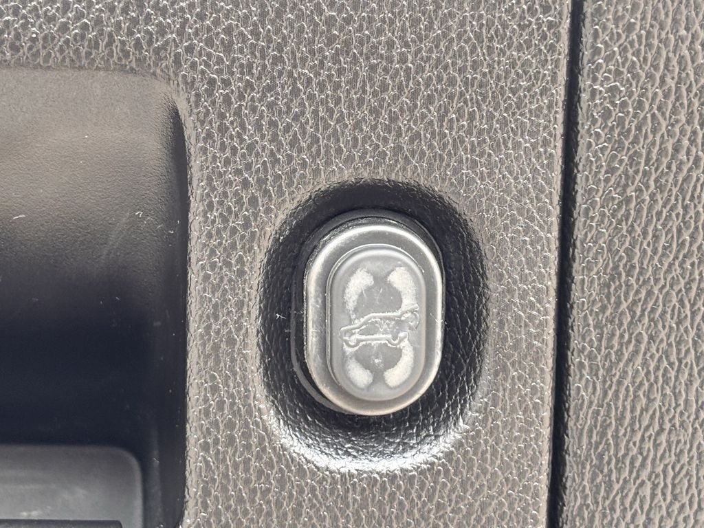 Used Car 2019 Gmc Yukon Xl  Denali For Sale Under $35,000 In Corsicana, Texas