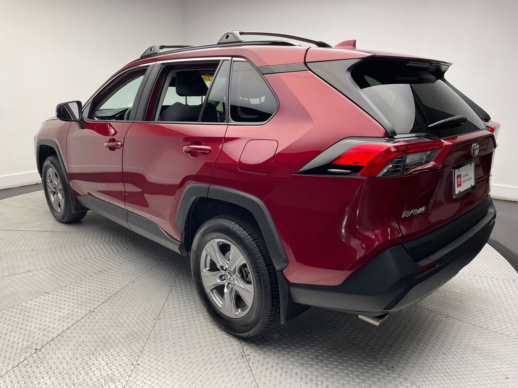 2023 Toyota RAV4 XLE 7