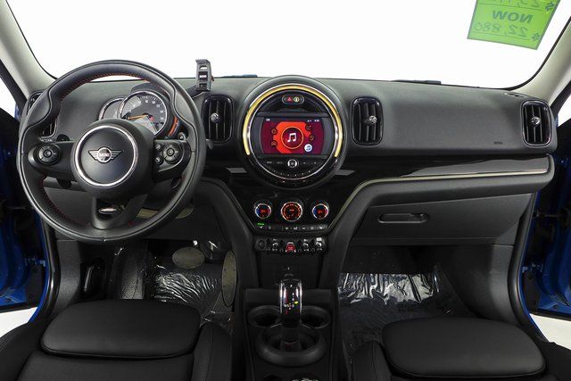 2020 MINI Cooper S Countryman Signature 25