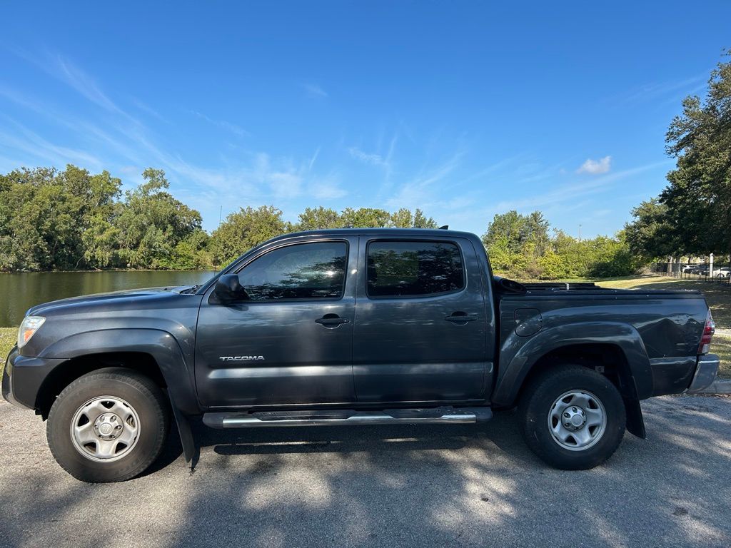 Thumbnail: 2015 Toyota Tacoma - 2