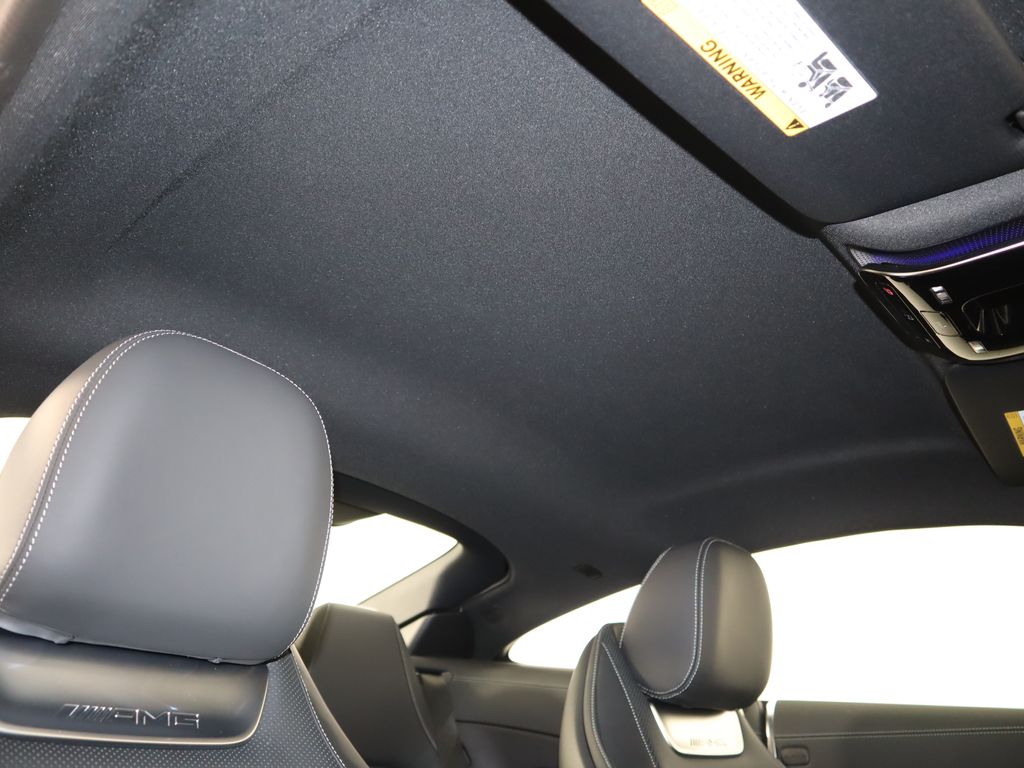 Thumbnail: 2025 Mercedes-Benz AMG GT - 20