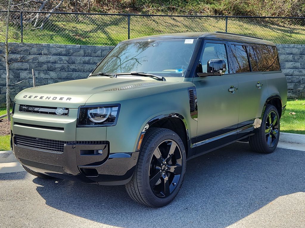 Green 2026 Land Rover Defender 130 P400 X-Dynamic SE AWD SUV / Crossover All-Wheel Drive 8-Speed Automatic