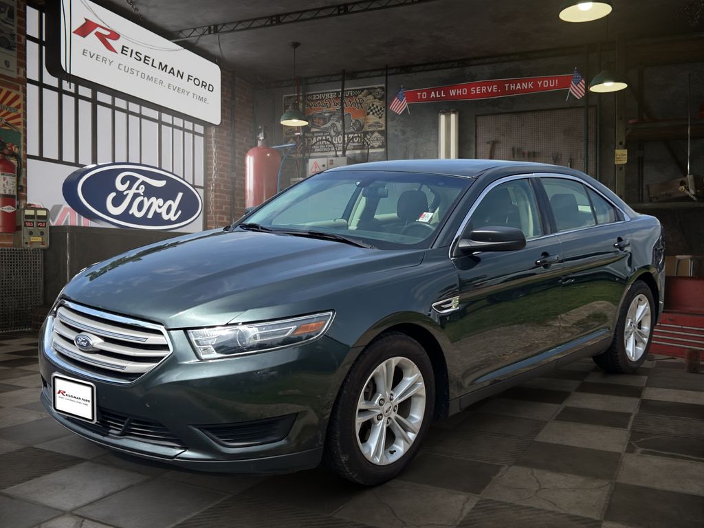 Guard 2016 Ford Taurus Sedan Front-Wheel Drive 6-Speed Automatic
