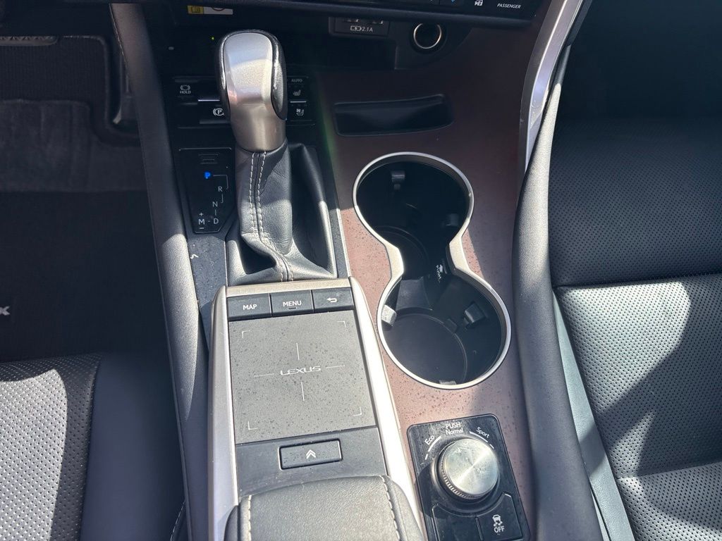 Thumbnail: 2021 Lexus RX - 16