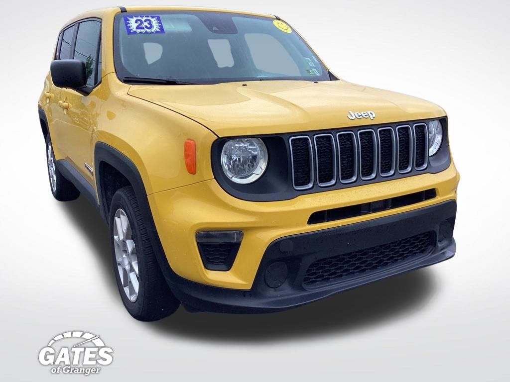  2023 Jeep Renegade Latitude 4WD   