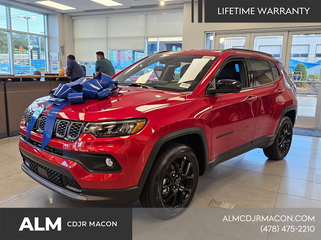 New 2026 Red Hot Pearl-Coat Exterior Paint Jeep Latitude image 4