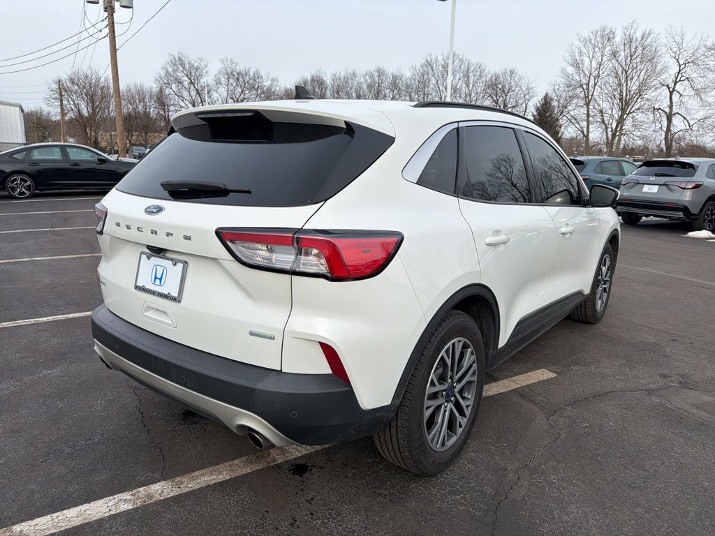 Thumbnail: 2020 Ford Escape - 4