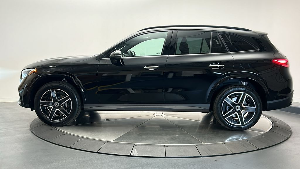 2025 Mercedes-Benz GLC 300 4