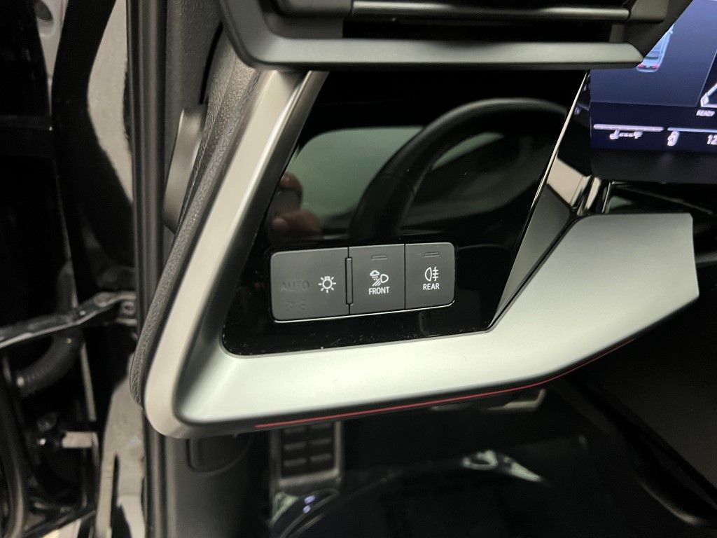 Thumbnail: 2022 Audi RS 3 - 30