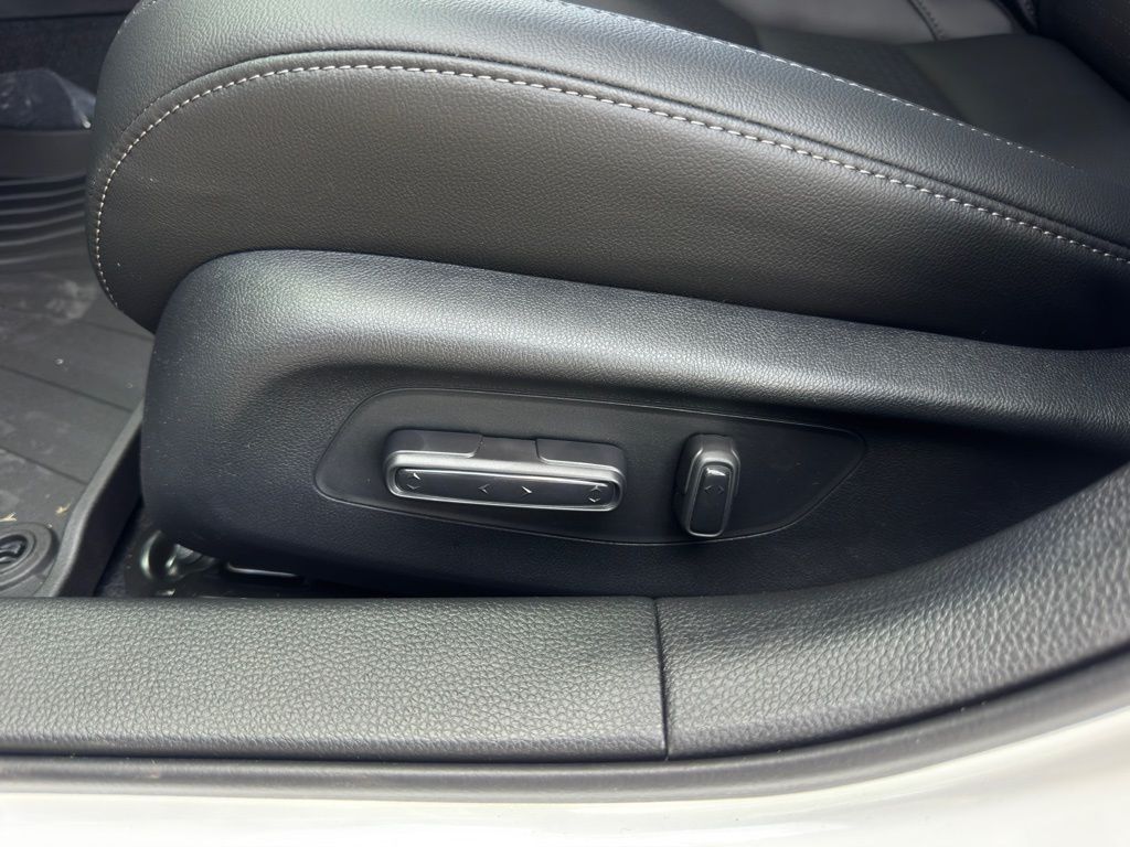 2026 Honda Civic Hybrid Sport Touring - 10