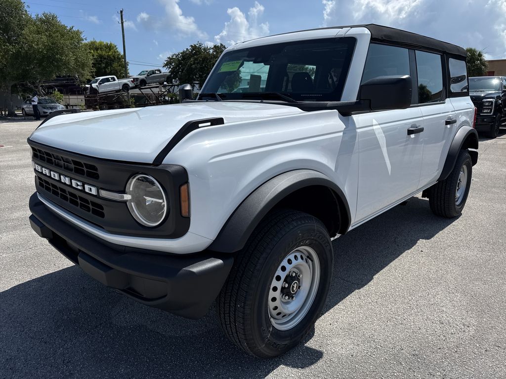 2026 Ford Bronco Base 4X4 SUV