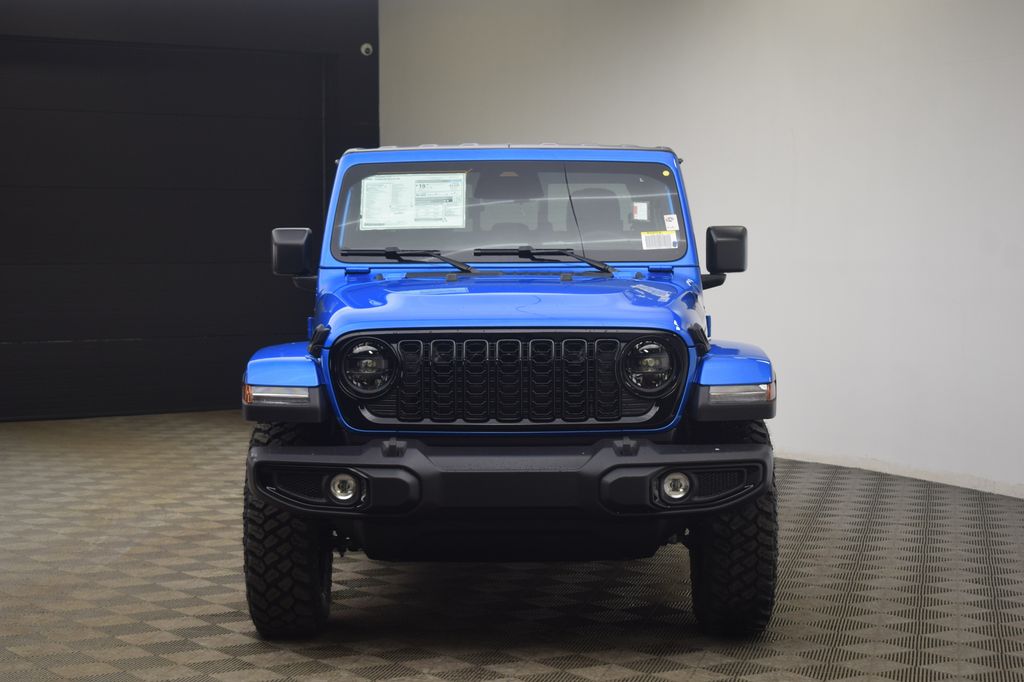 new 2026 Jeep Gladiator car, priced at $45,944