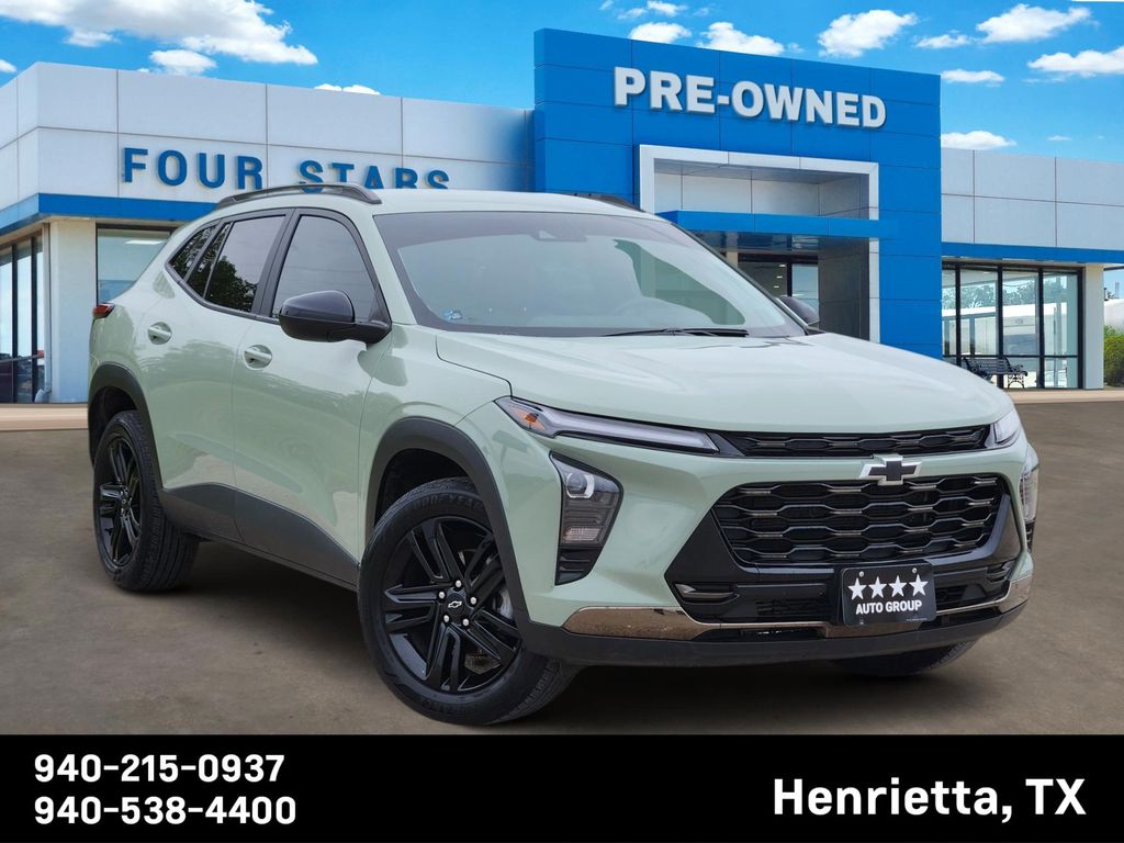 Cacti Green 2025 Chevrolet Trax Activ FWD SUV / Crossover Front-Wheel Drive 6-Speed Automatic