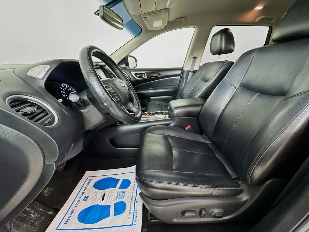 Used Car 2013 Nissan Pathfinder  Sl For Sale Under $10,000 In Austin, Texas