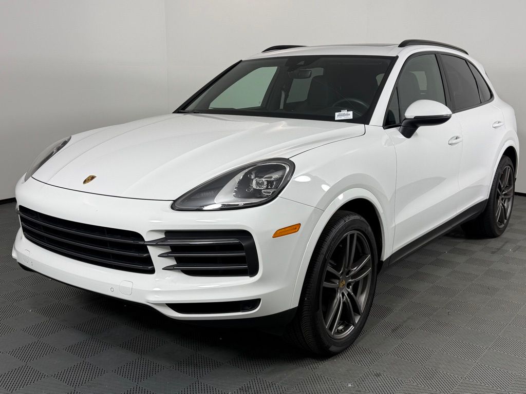2023 Porsche Cayenne Platinum Edition AWD