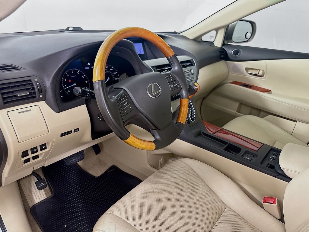 Thumbnail: 2011 Lexus RX - 9
