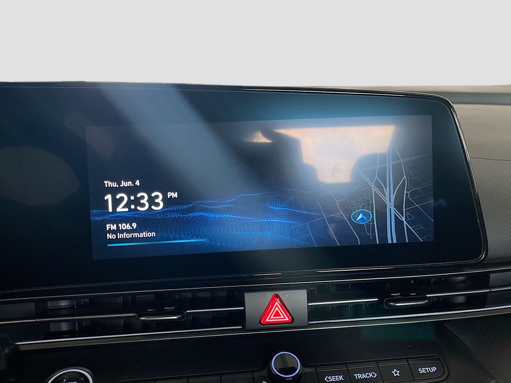 Used 2025 Gray Hyundai Base image 15