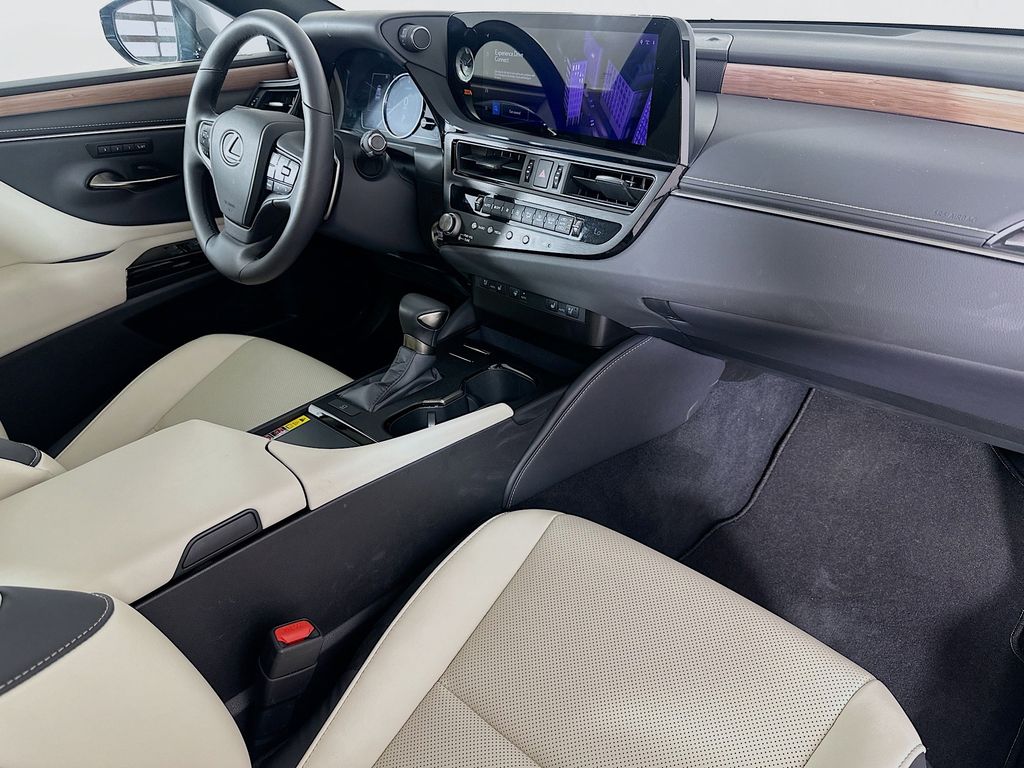 2025 Lexus ES 350 30