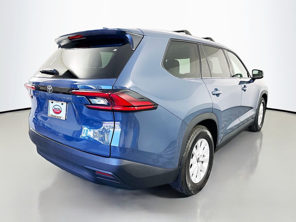Thumbnail: 2025 Toyota Grand Highlander - 5