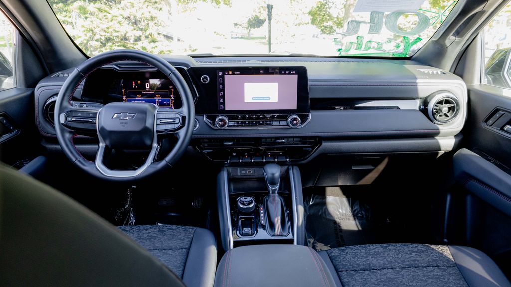 Used 2023 Chevrolet Colorado Z71 4D Crew Cab