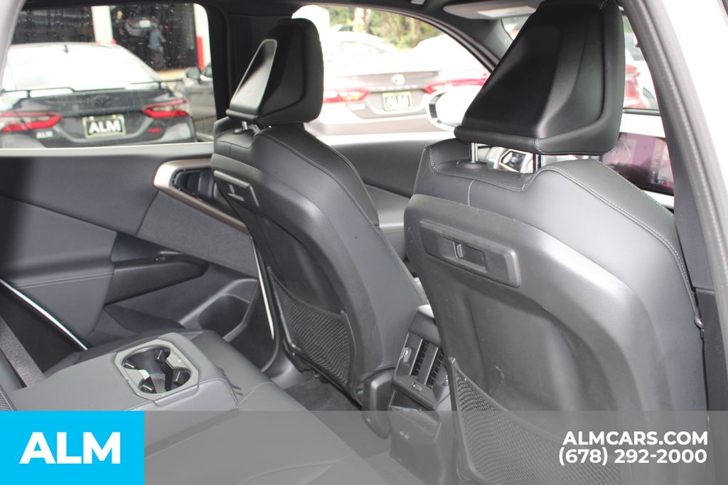 Used 2025 White BMW 30 xDrive image 24