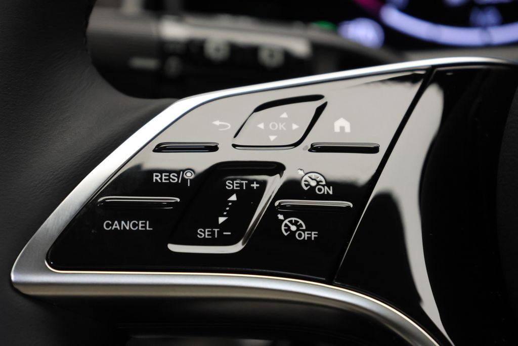 Thumbnail: 2026 Mercedes-Benz E-Class - 20