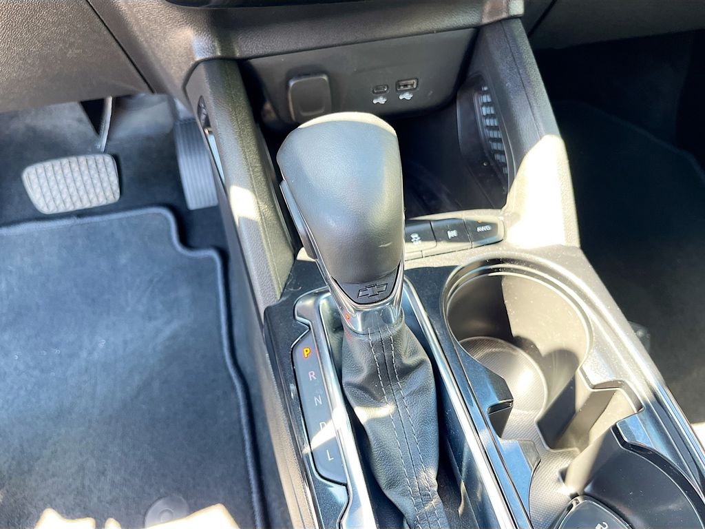 Used 2026 White Chevrolet ACTIV image 16