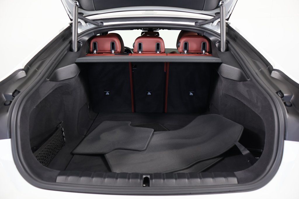 Thumbnail: 2023 BMW i4 - 14