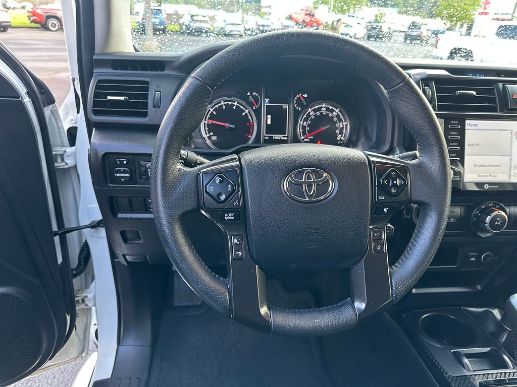 2023 Toyota 4Runner TRD Off-Road