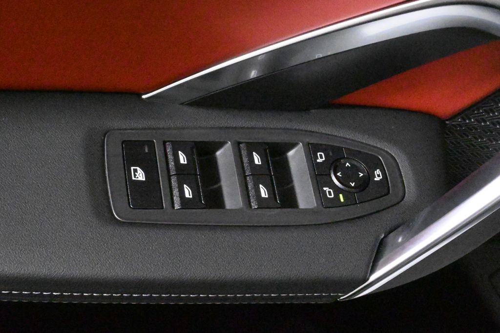 2025 BMW X1 M35i 31