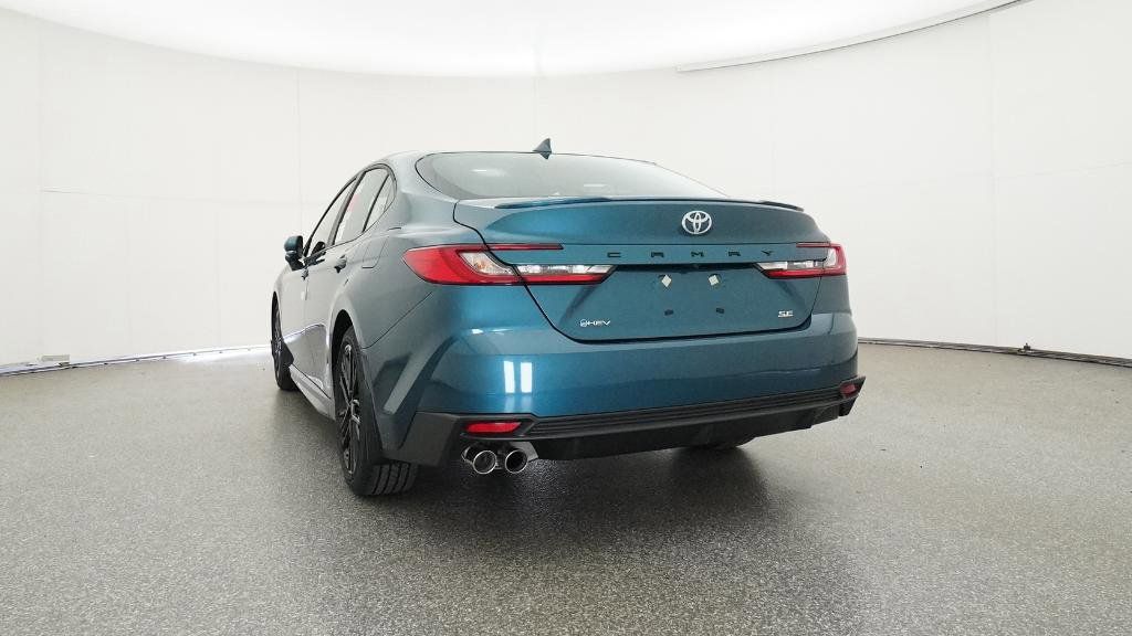 2025 Toyota Camry SE 30