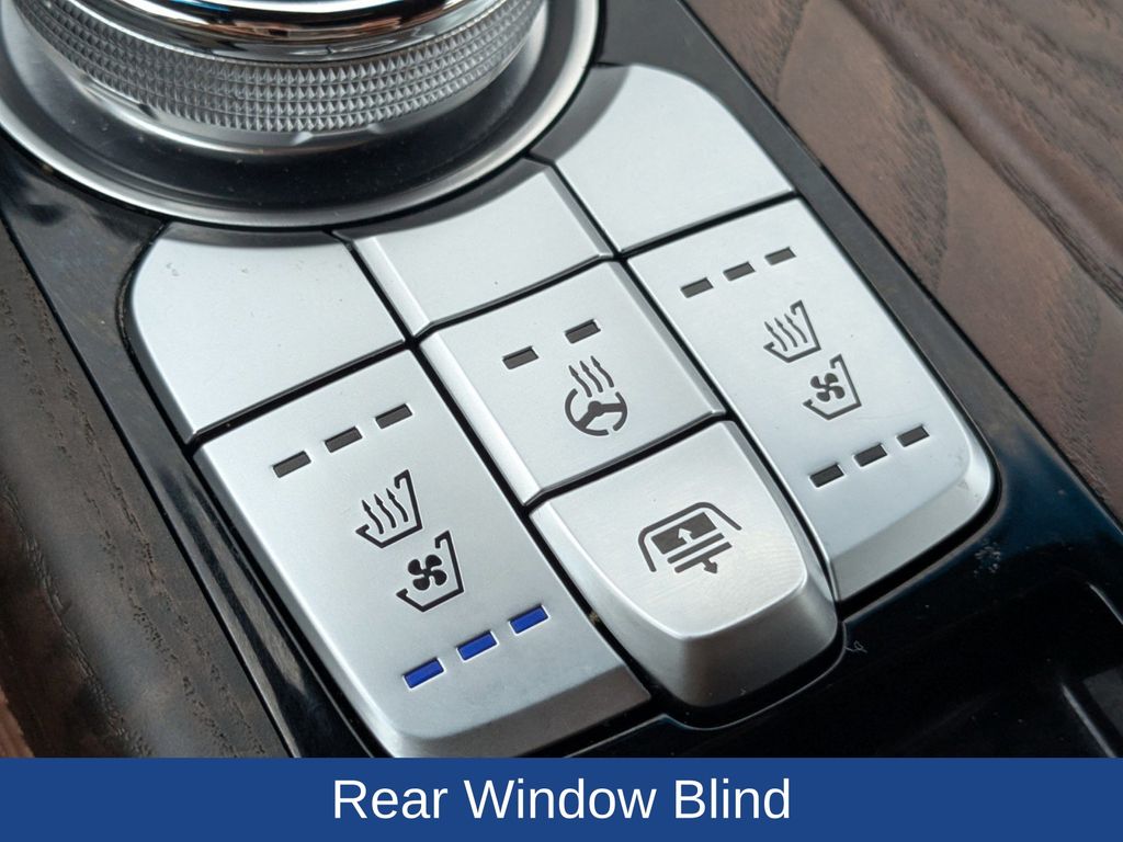 2021 Genesis G90 3.3T Premium RWD