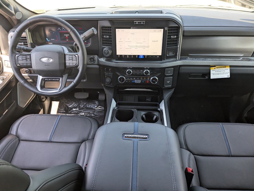 2026 Ford Super Duty F-350 SRW Platinum