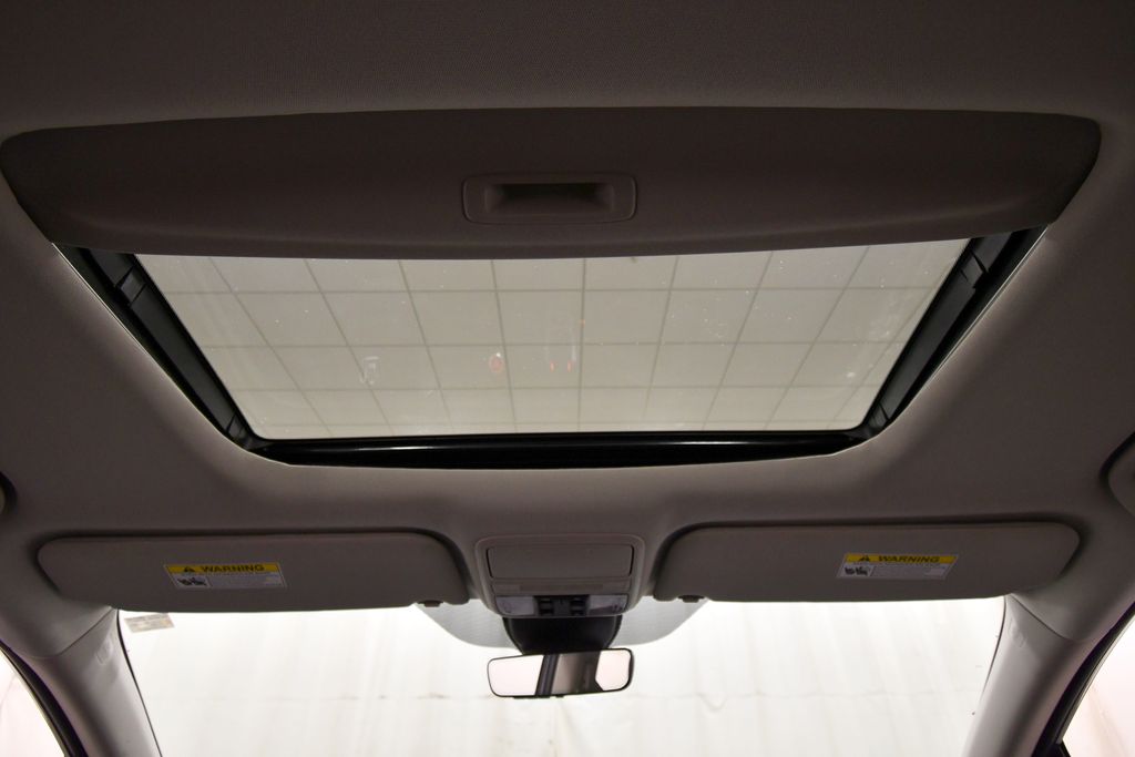 Used 2025 Honda Odyssey Van